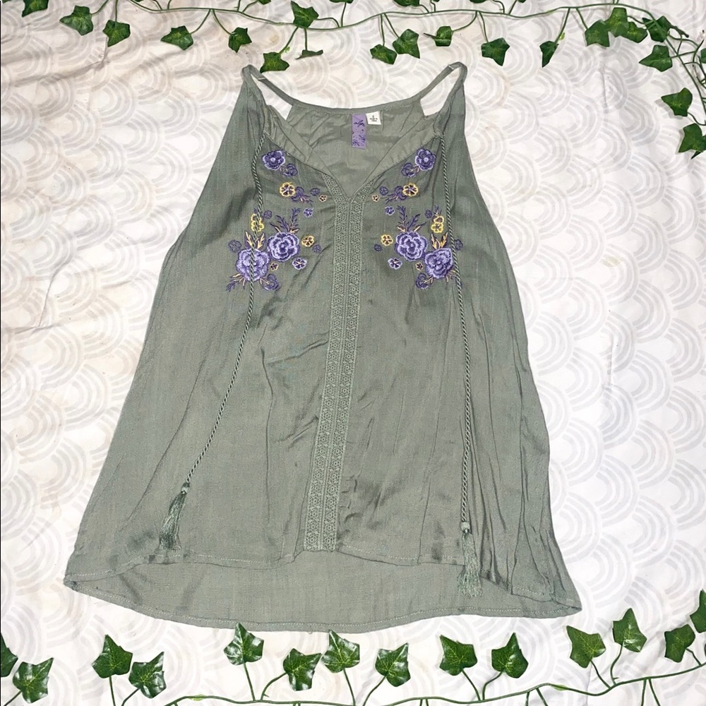 Francesca’s halter top